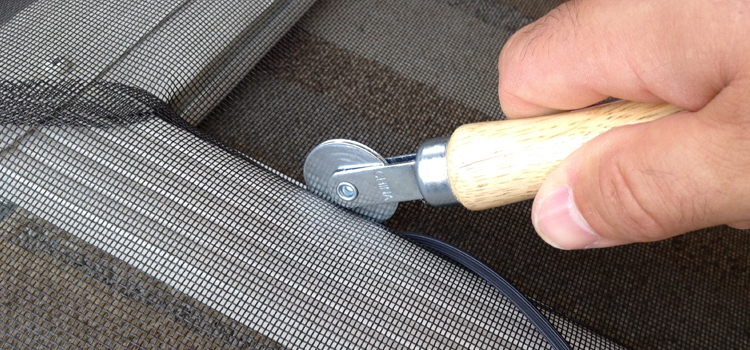 metal screen door repair in West Little River